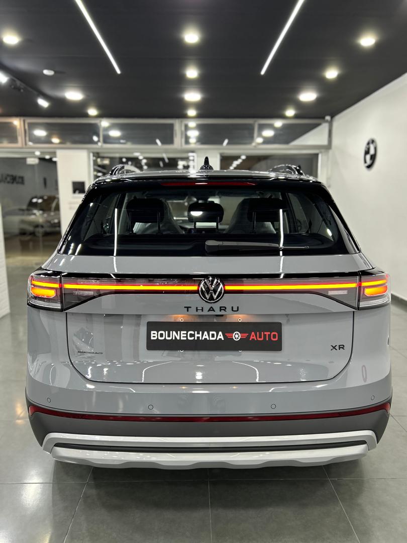 Vue 3/4 avant